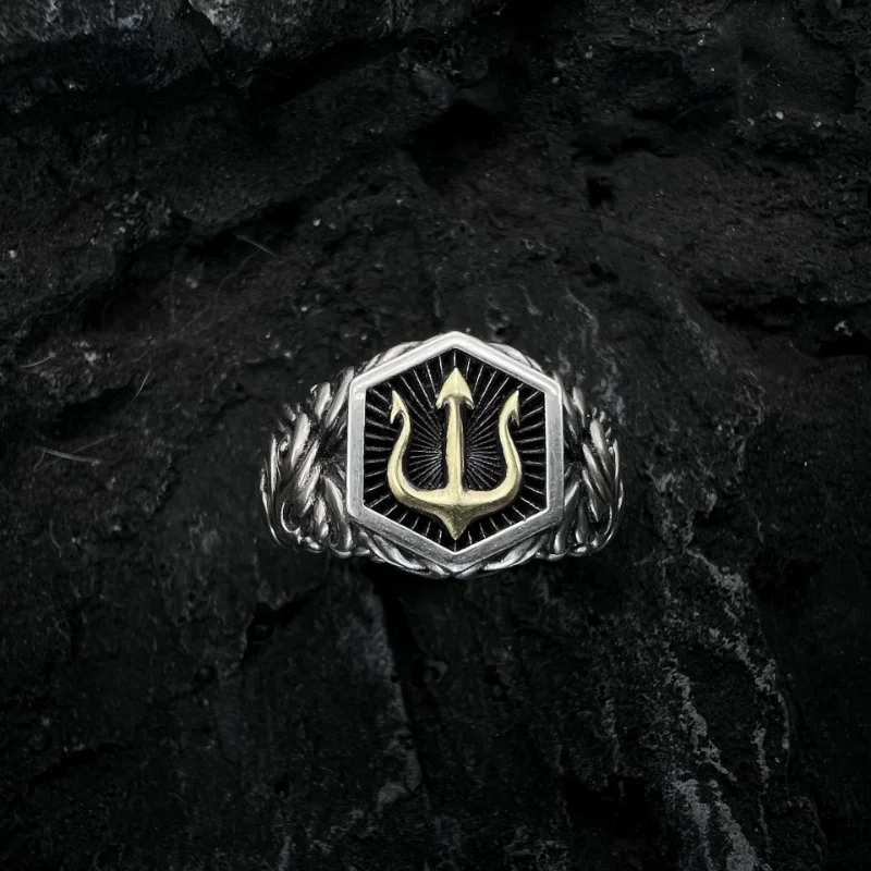 

Personality Ring Men's European and American Style Retro Ocean Trident Sea God Ring