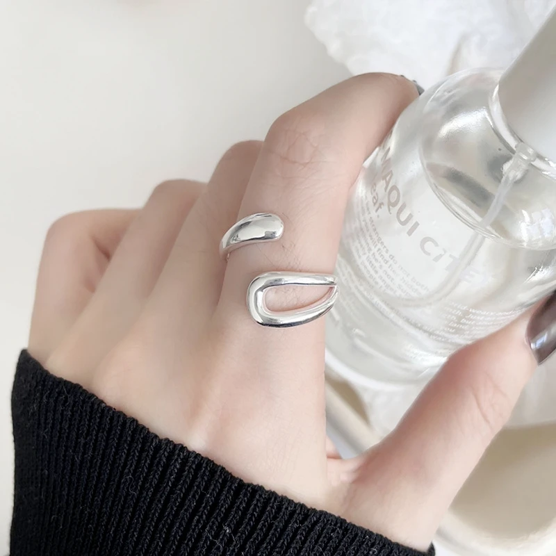 

WEDHOC 925 Sterling Silver Shiny Smooth Geometric Lines Resizable Opening Ring For Women Luxury Jewelry Party Birthday Gift