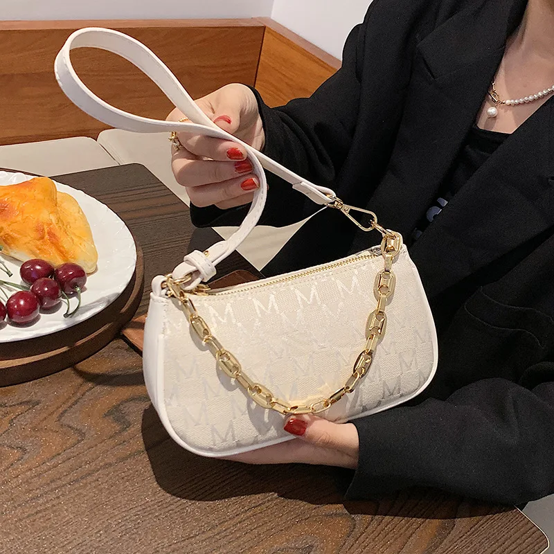 

Популярная в этом году холщовая Маленькая женская сумка 2022 Новая модная Корейская версия сумка на цепочке через плечо также нижняя сумка