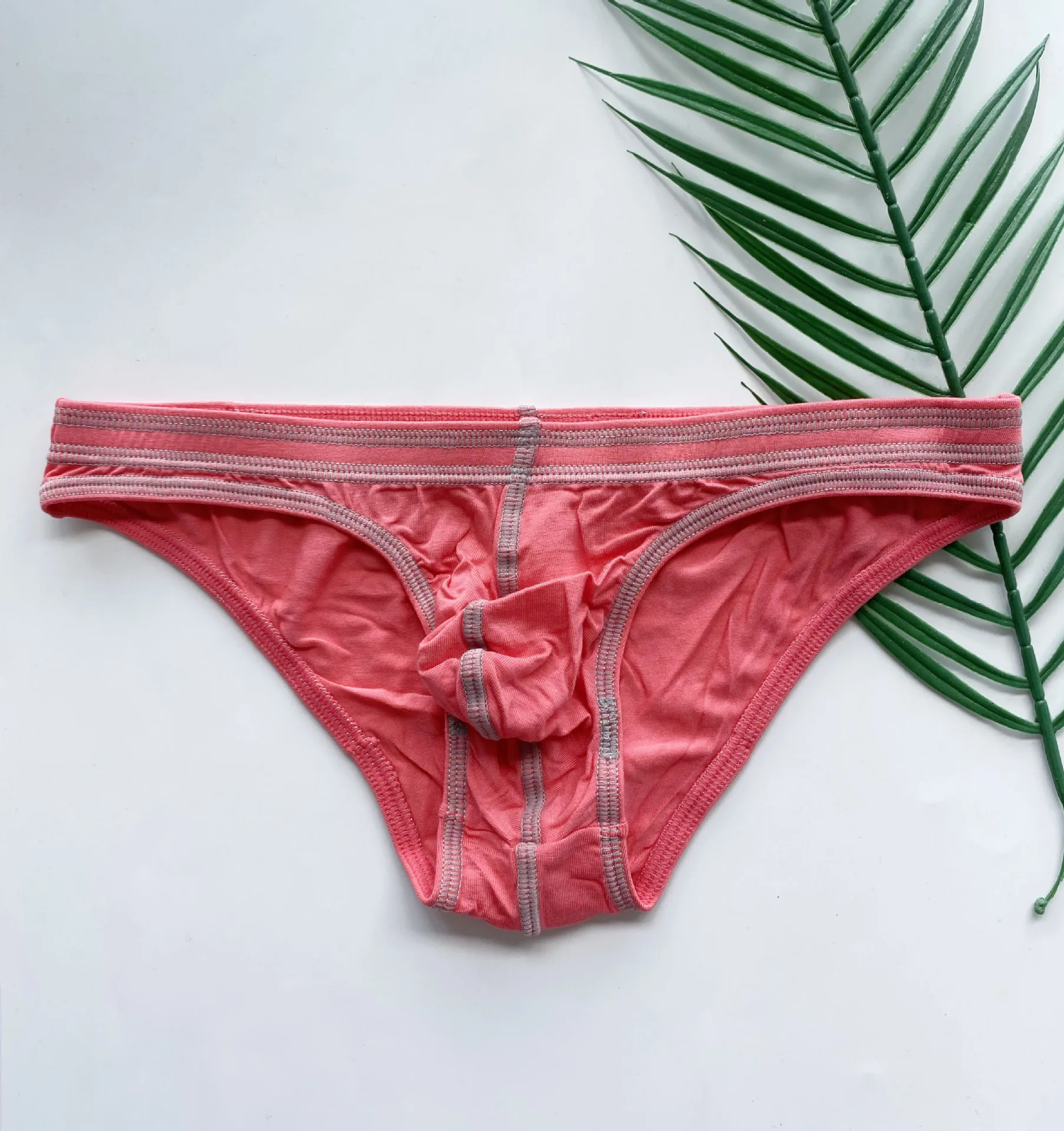 

2022 New Fashion Male Sexy Underwear Male Briefs Men's New Modal Soft Comfortable Breathable Homme Underpants Men's Panties