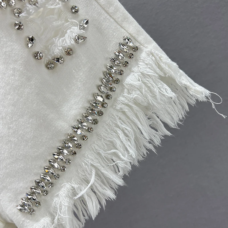 Fashion Raw Edge Balck Denim Shorts Women's 2023 Summer New High Waist Diamond Ripped Wide-Leg Short Pants Female Booty Shorts