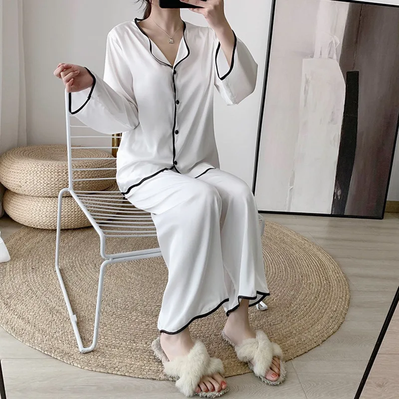 Autumn and Winter Women's Pajamas Wall Cotton Long Sleeved Pajamas Women's Thin White Popular Silk Home Clothes Suit 2 Piece