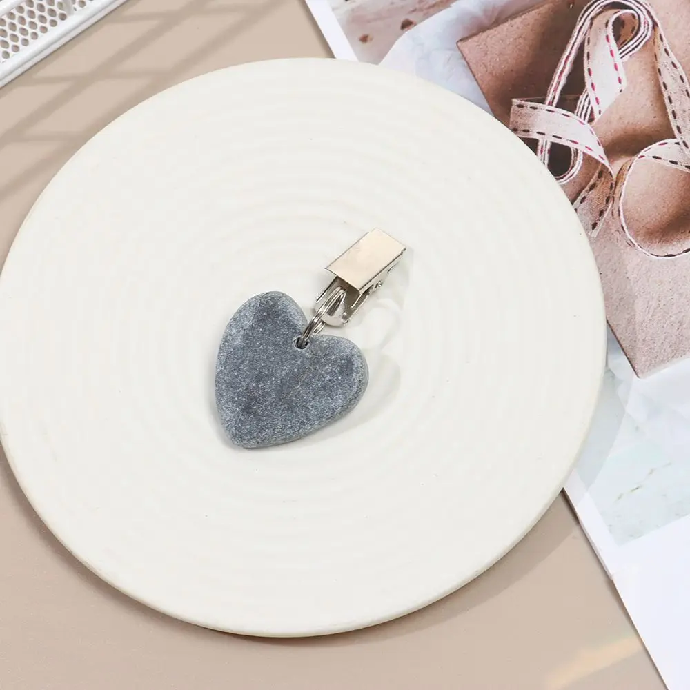

Heavy Duty Garden Pendant Heart Shape Marble Tablecloth Clips Non-Slip Clamps Tablecloth Weights Clip Table Decor