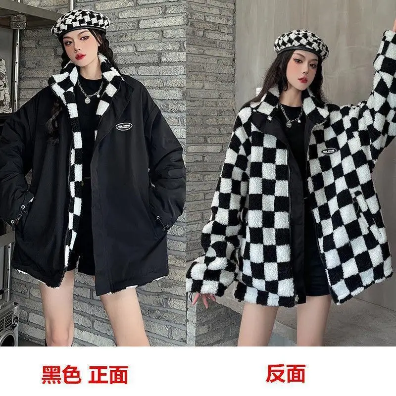 Рисунок 4 - Пальто из овечьей шерсти для женщин