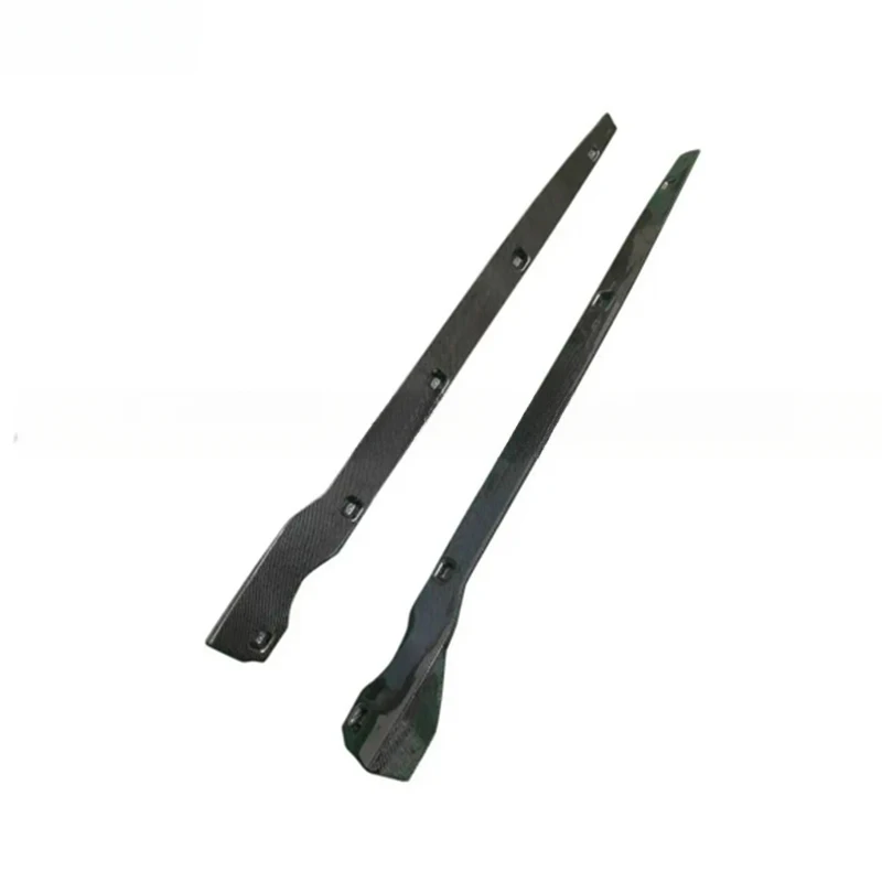 Фото Популярные карбоновые накладки на пороги для X6 G06, 2020-2022 гг. №2