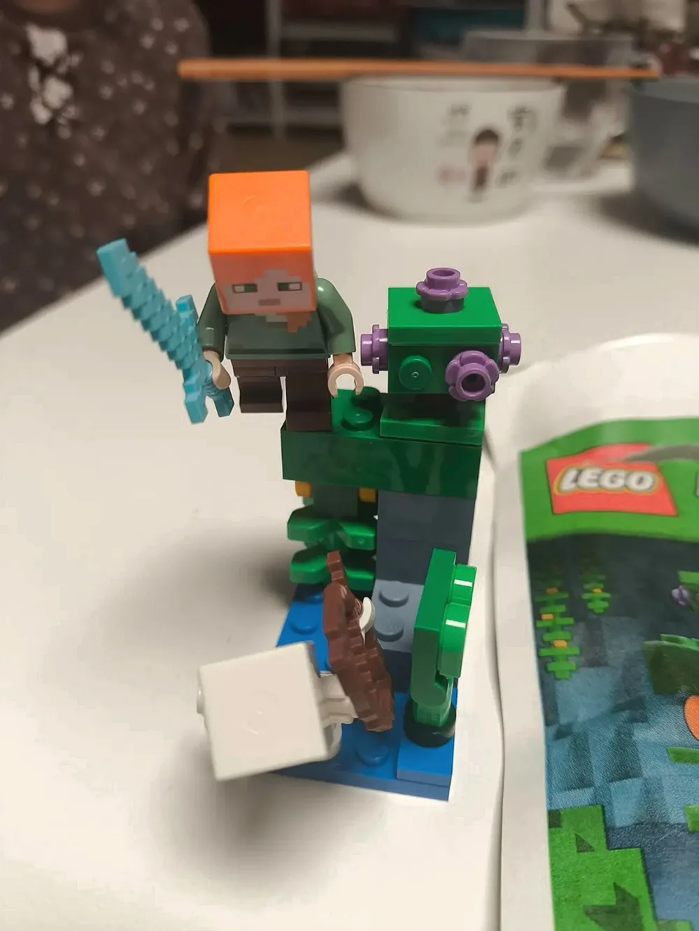 Фото LEGO Minecraft 30705 Битва в пышной пещере №4
