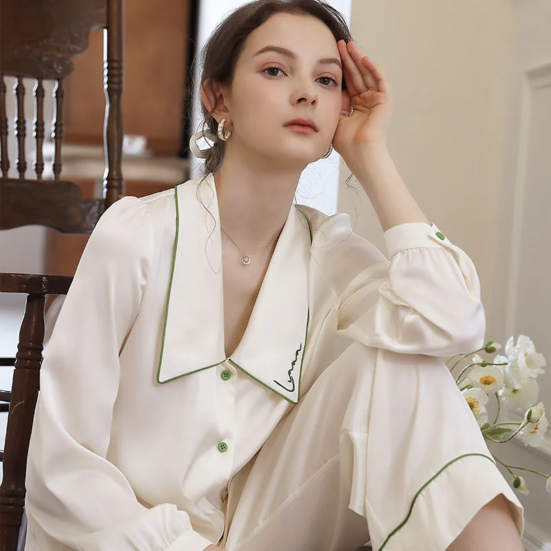 

Pajamas for Women New Ice Silk Shirt Pajamas Long-sleeved Thin Loose Lapel French Court Retro Home Service Suit Silk Pajamas