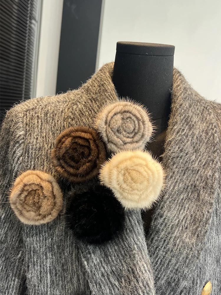 Брошь из натурального меха норки с цветком женская простая модная