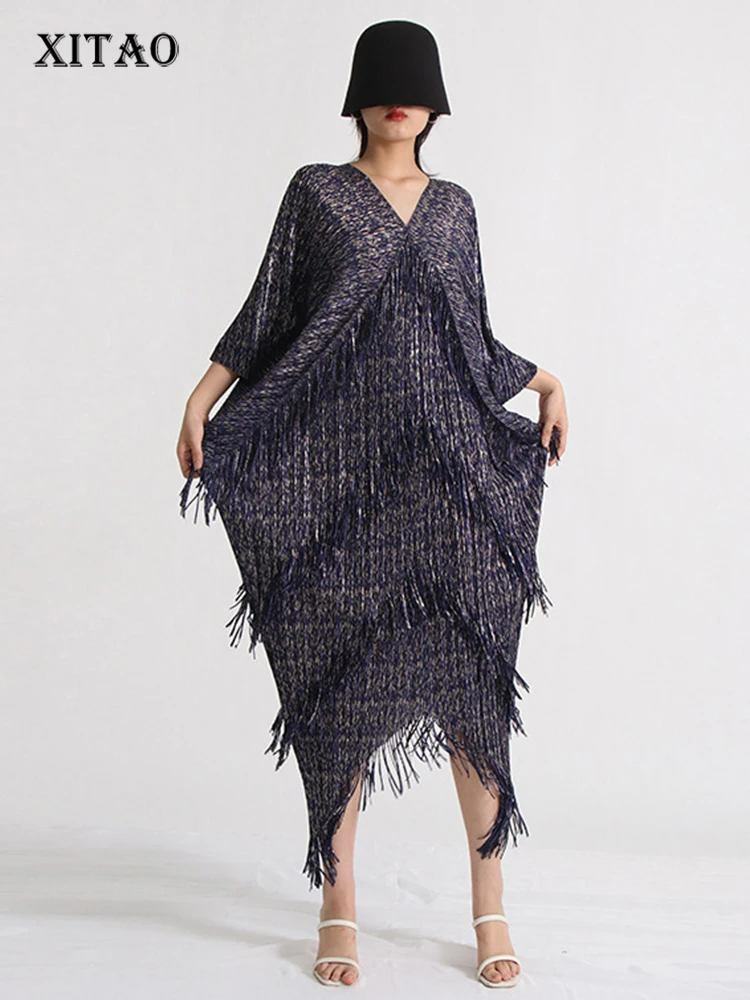 

XITAO Vintage Tassel Female Dress Fashion V-neck Batwing Sleeve Women Irregular 2023 Summer Gradient Color Loose Dress HQQ0898
