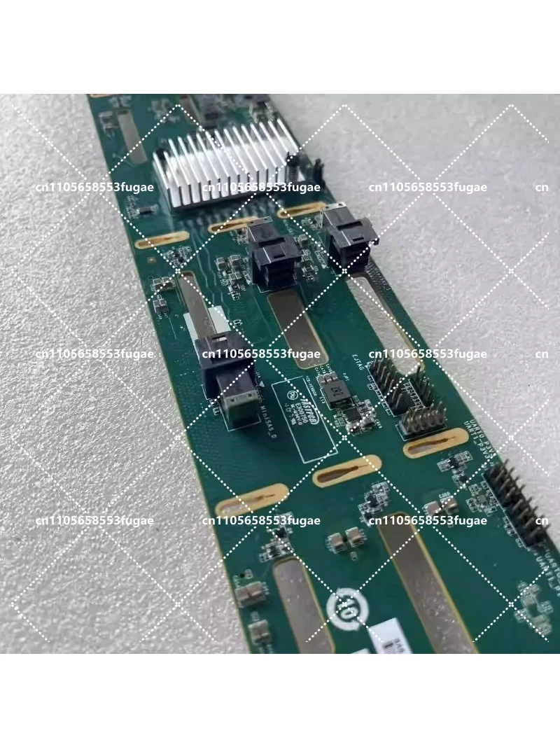 Фото Плата-основа (backplane) для жесткого диска FOR SA5212M4, 12 ГБ, YPCB-00395-1P4 №2