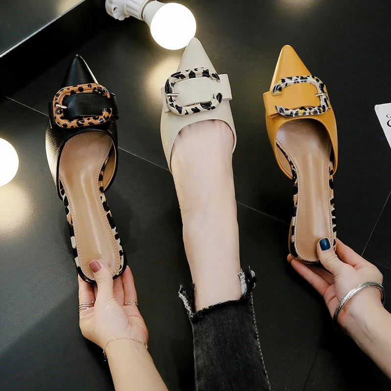 

Women's Flat Shoes Fashion Pointed Toe Square Buckle Thick Heel Mules