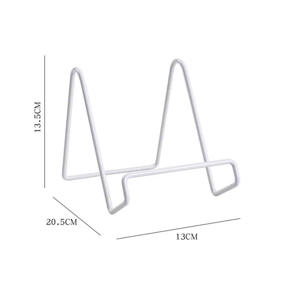 

Металлическая подставка для предметов интерьера