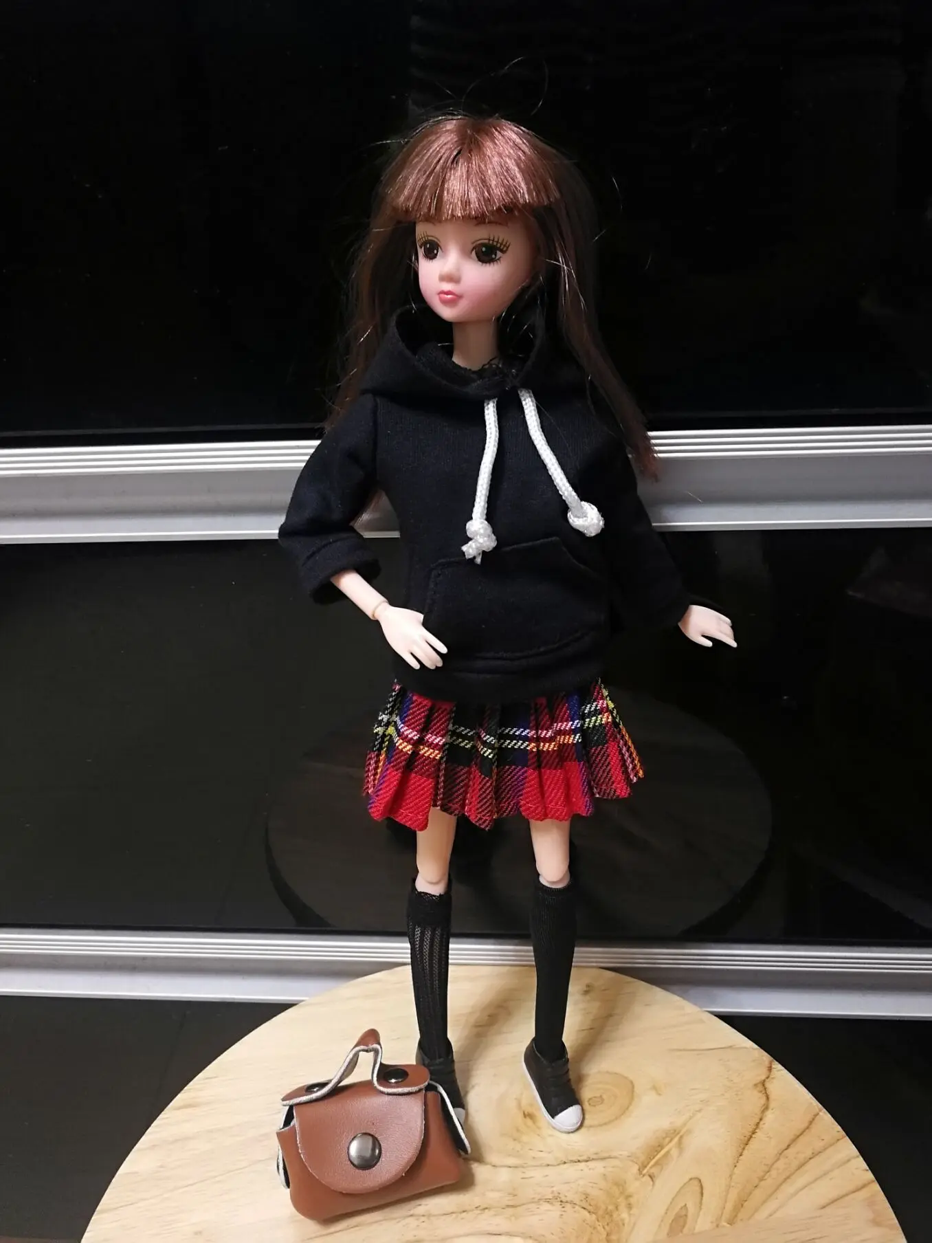 1 шт. Модная Одежда для куклы свитшот Барби blyth kurhn зимнее пальто нарядов 1/6