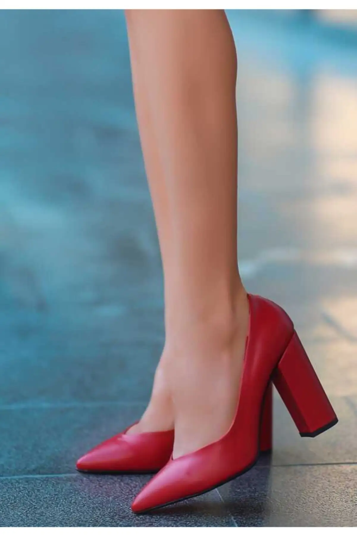 

New Fashion Women Vulcanize Shoes Red Skin Heels Shoes Red