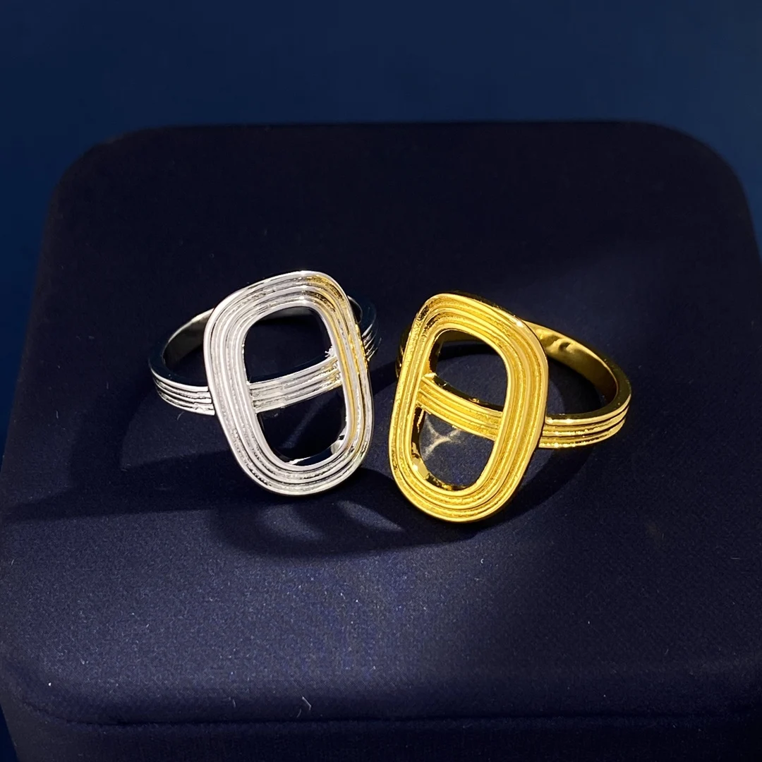 

Fashion Ring Simple Personality Street Shooting Geometric Pig Nose Light Luxury Design Jewelry