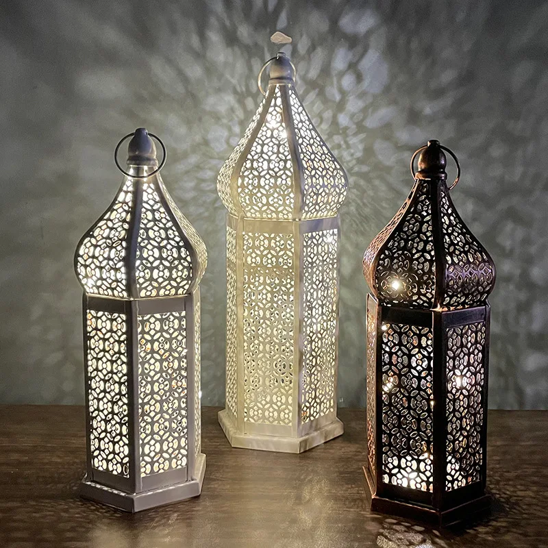 

Christmas Ramadan Moroccan Retro Hollow Led Wind Lamp Iron Lantern Hotel Home Bedroom Living Room Atmosphere Decorative Lamp