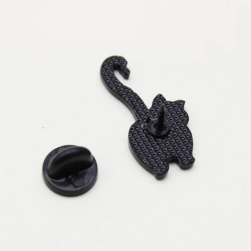 Креативная эмалированная брошь в виде фонаря блестящего заднего вида забавное