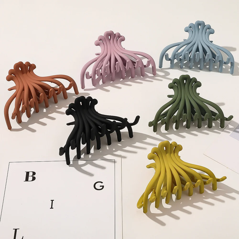 

Модный матовый цвет Morandi с отверстиями Love, простой темпераментный женский зажим для волос, зажимы для крабов, аксессуары для головных уборов