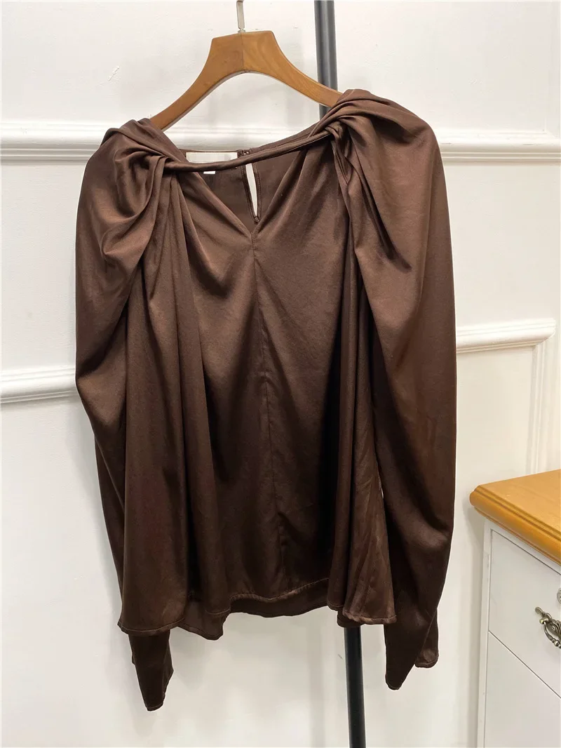 2023 стильная рубашка в скандинавском стиле с V-образным вырезом европейский и