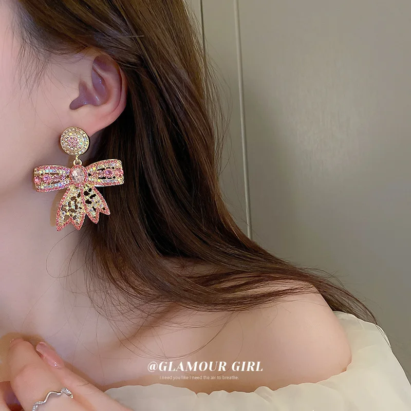 

Silver Needle Set Diamond Bow Earrings European And American Temperament Design Sense Earrings Fairy Style Elegant Personality