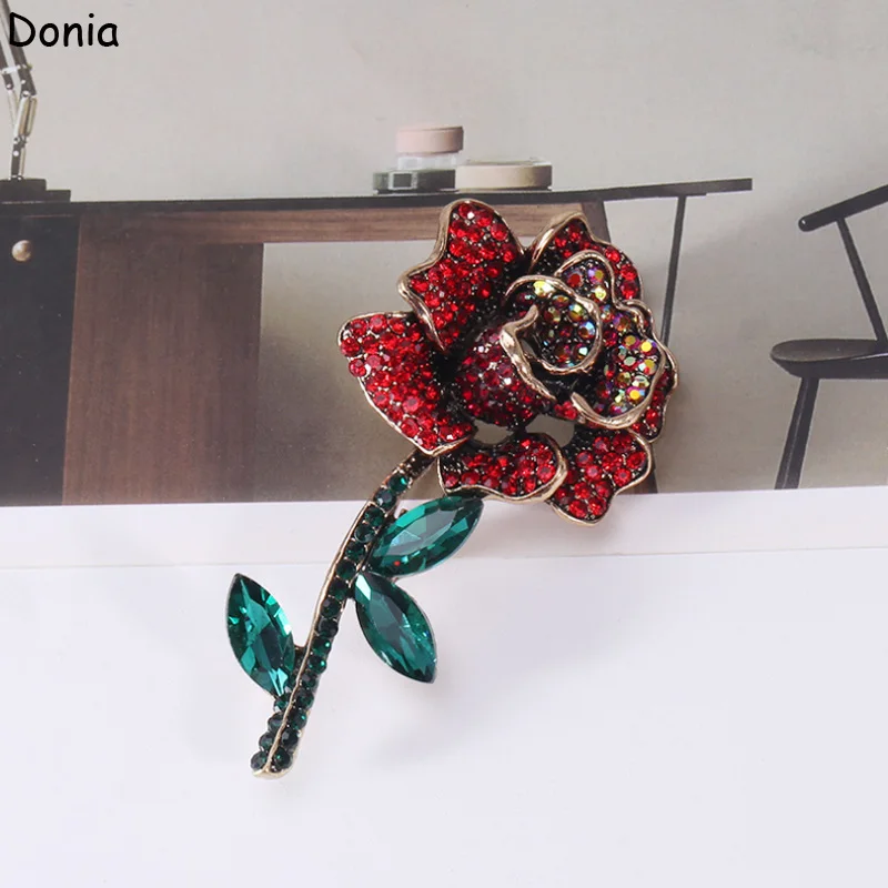 

Donia Jewelry European and American Fashion Explosions High-End Glass Inlaid Alloy Brooch Luxury Rose Pin.