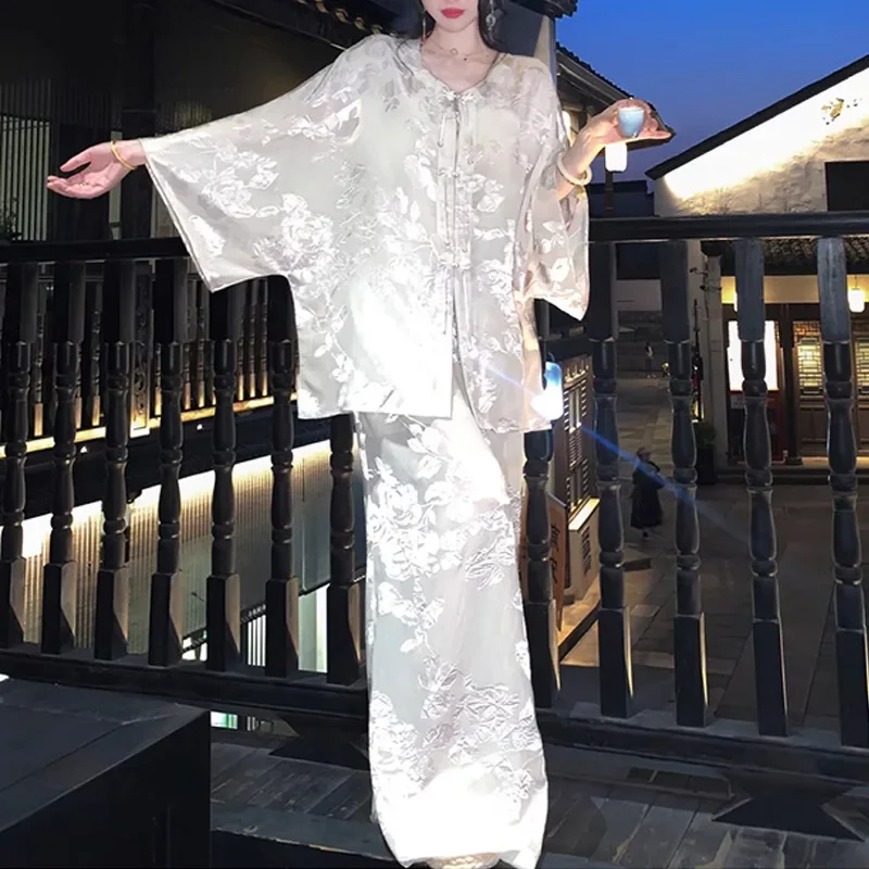 Для Galaxy Dream костюм-тройка женский свободный крой с длинным рукавом и круглым