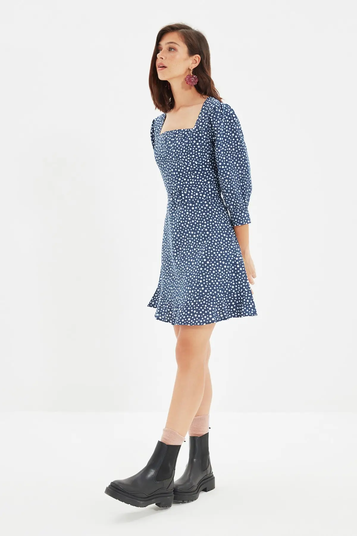 

Trendyol Arched Dress TWOAW22EL0751
