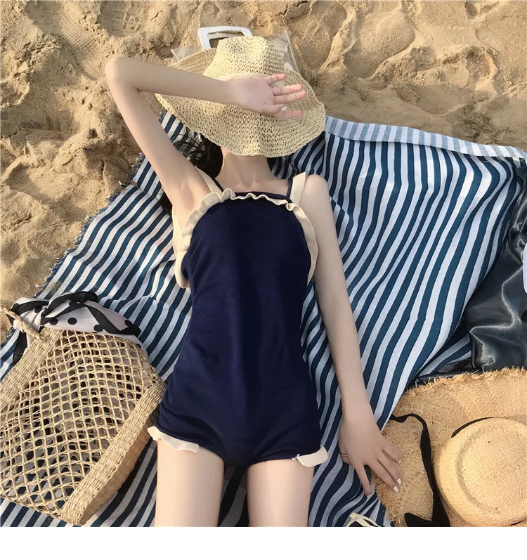 

New Cute Bikini Sets Black Beachsuit Conservative Sweet Swimsuit One-piece Hot Spring Swimming Suit for Women Plus Size Womens