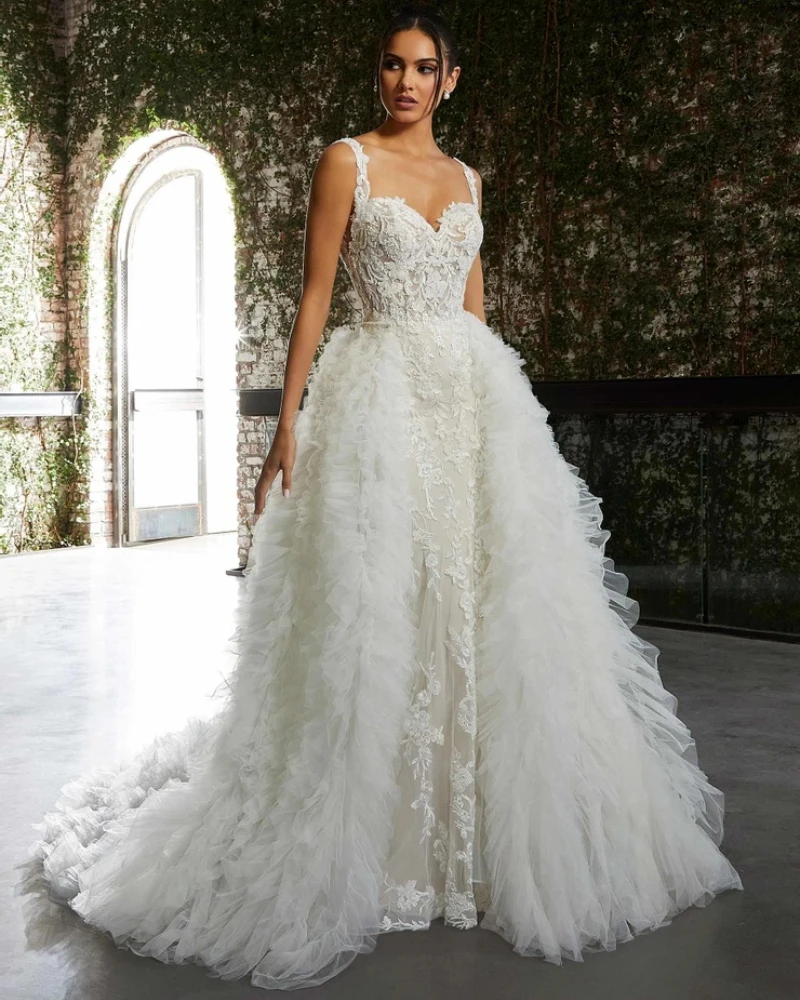 

Charming Mermaid Wedding Dresses Appliqued Sleeveless Ruched Bridal Gowns with Detachable Train Sexy Backless Robes de Mariee