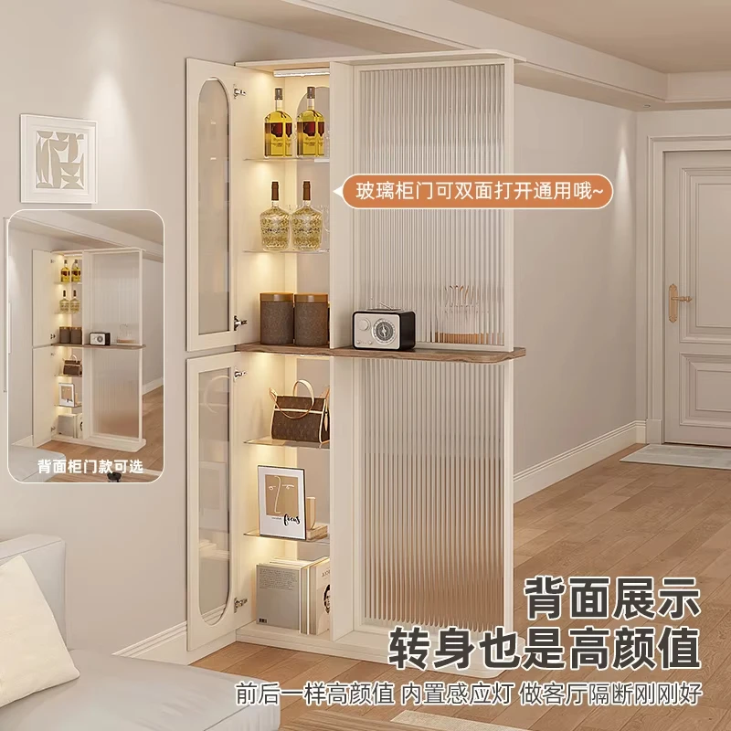 Спальня ванная комната дверь к кровати перегородка полустена блокировка унитаза