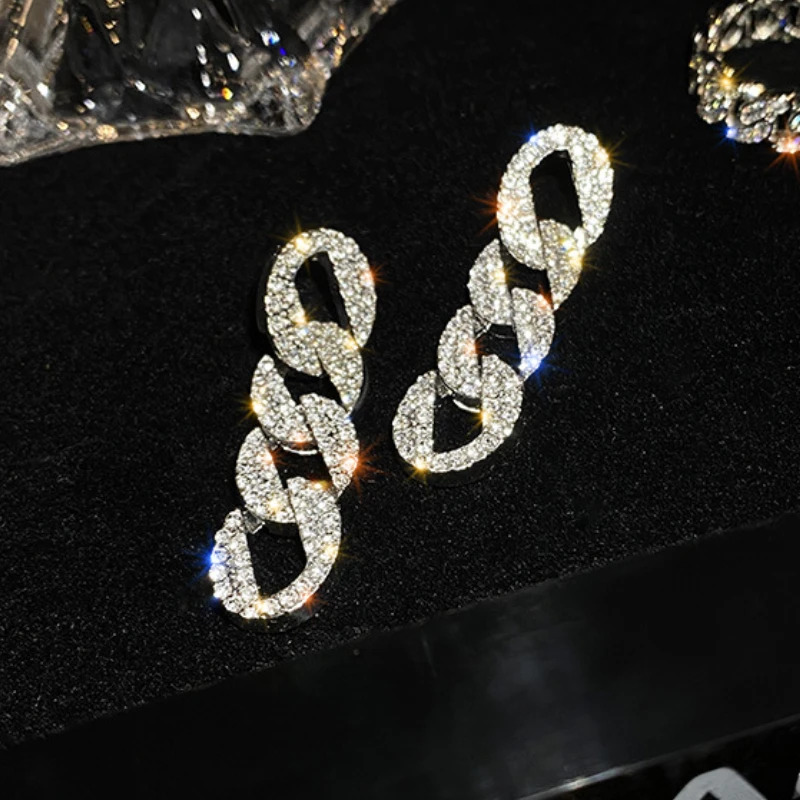 

VSnow Exaggerated Chunky Chain Long Dangle Earrings for Women Bling Bling Rhinestone Hollow Out Silver Metal Earrings Jewelry