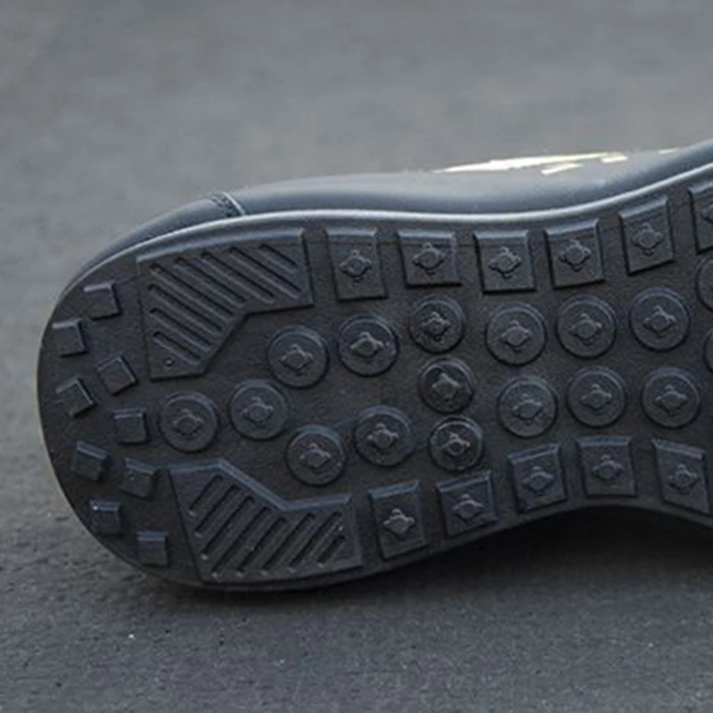 Мужские кожаные кроссовки модная Высококачественная обувь для путешествий