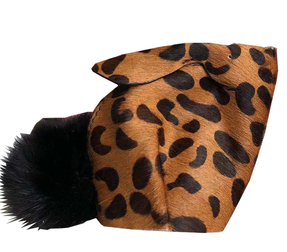 Изящный кошелек с кроликом под заказ для монет из натуральной воловьей кожи