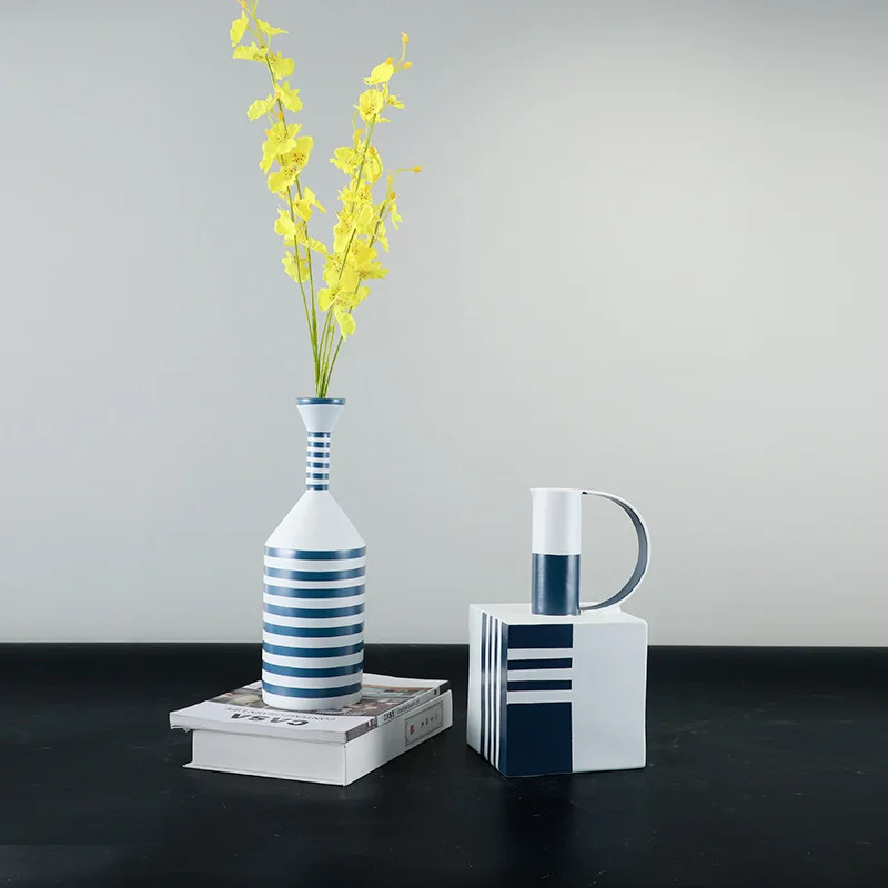 

Современная Минималистичная черно-белая Полимерная ваза для комнаты, украшение для крыльца, телевизора, кабинета, Богу, полка, ваза, мягкое ...