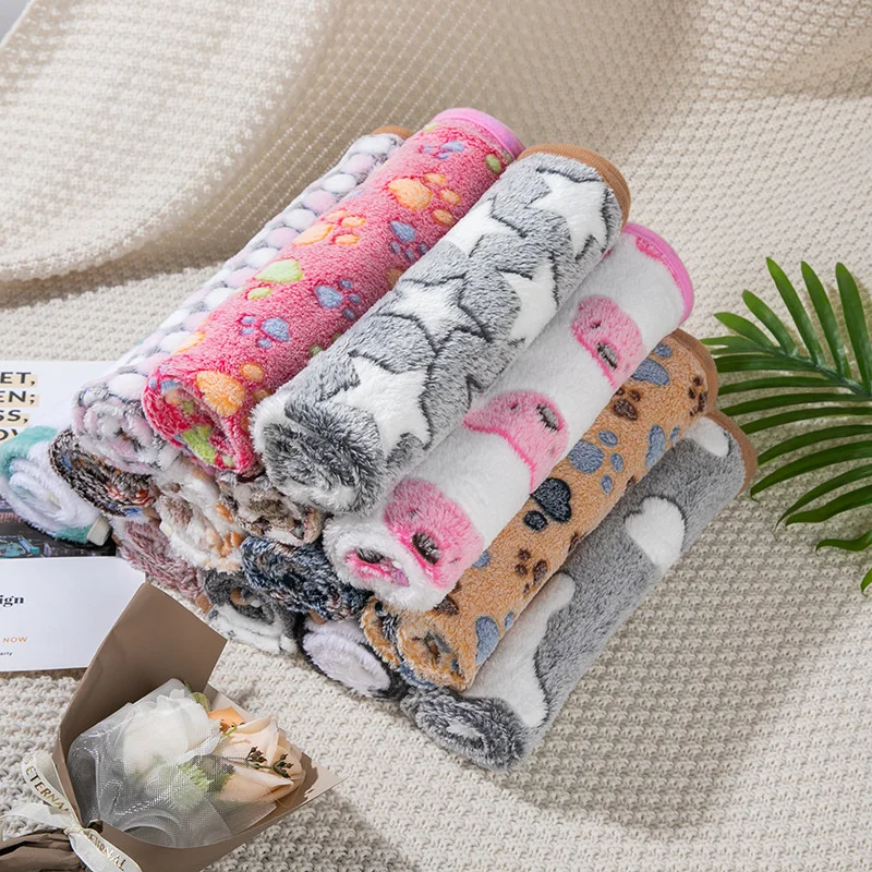 Winter Warm Paw Print Puppy Dog Sleeping Cover Blanket For Dog Cat Mat
