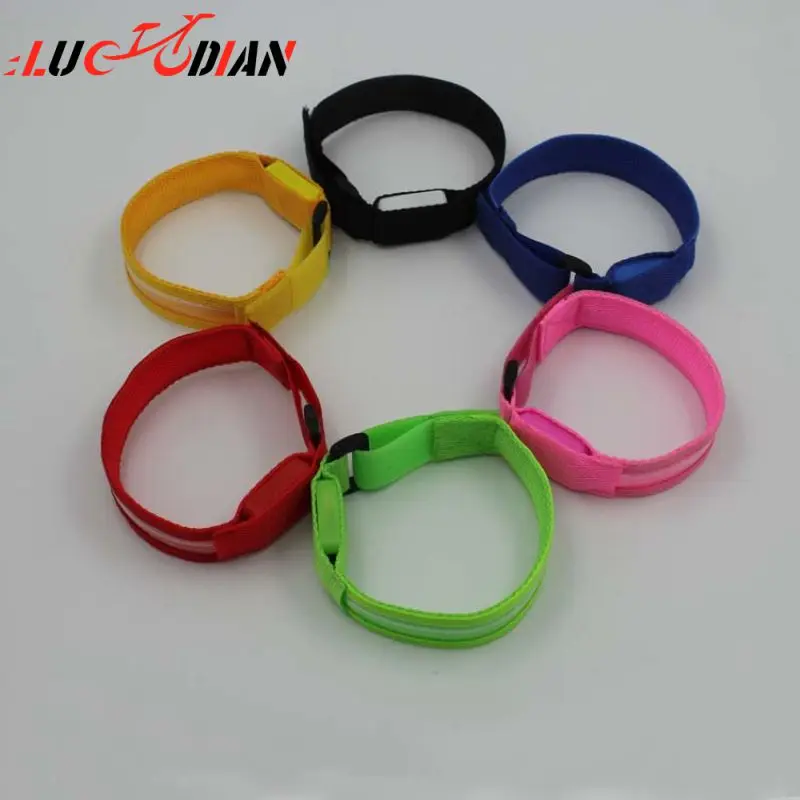 

Luminous Bracelet Warning Night Running Armband Wrist Strap Flashing Arm Strap