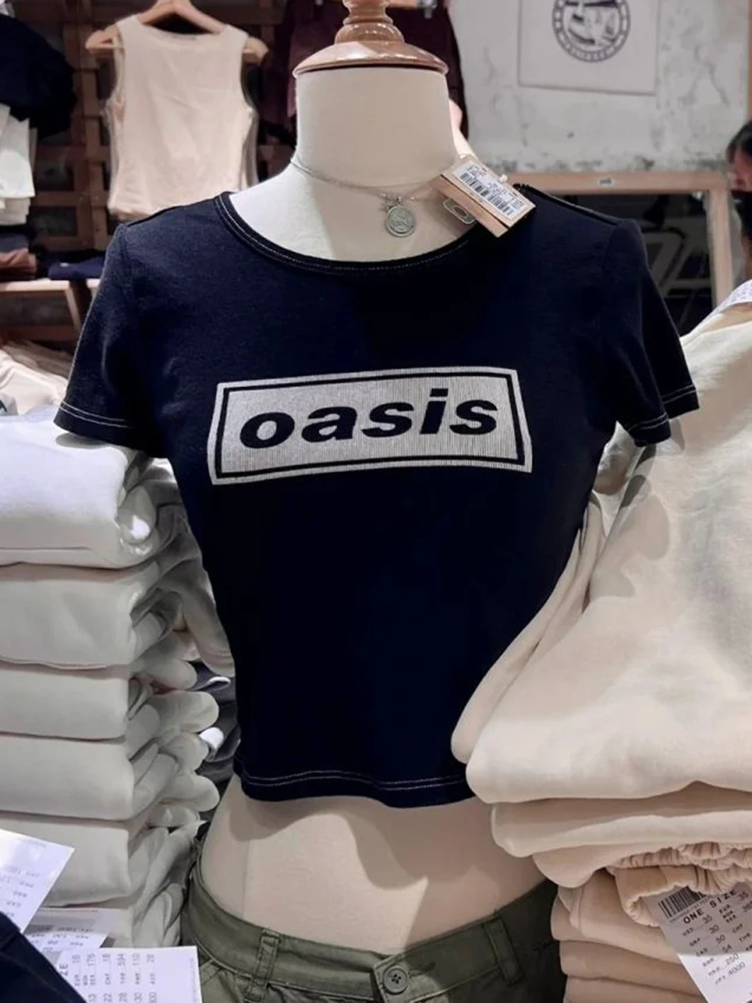 Кроп-Топ женский с круглым вырезом и коротким рукавом