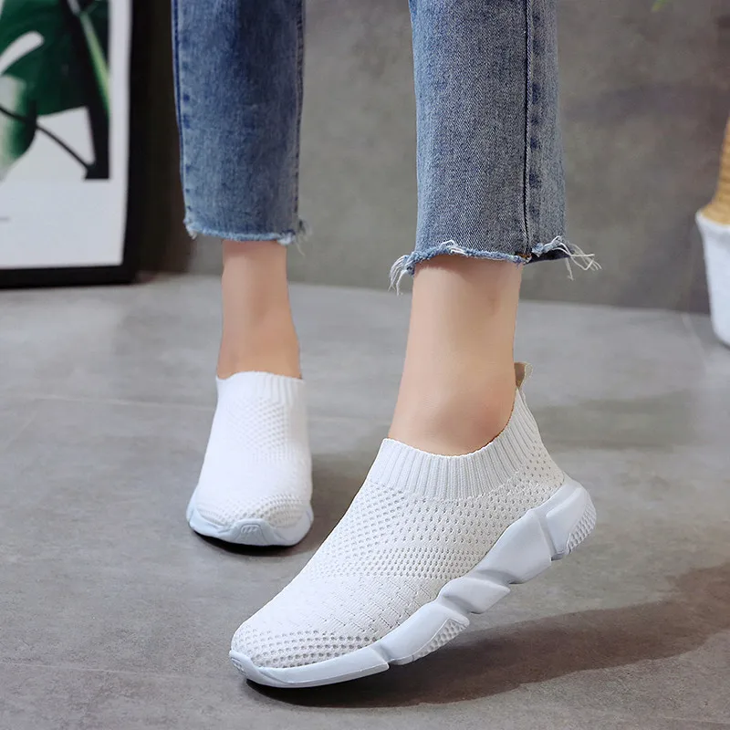 

YeddaMavis White Summer Knitting Women Sneakers Women Light Breathable Mesh Flat Shoes Woman Non-slip Soft Bottom Casual Shoes