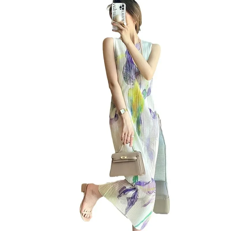 Женское облегающее платье с цветочным принтом модное приталенное со складками