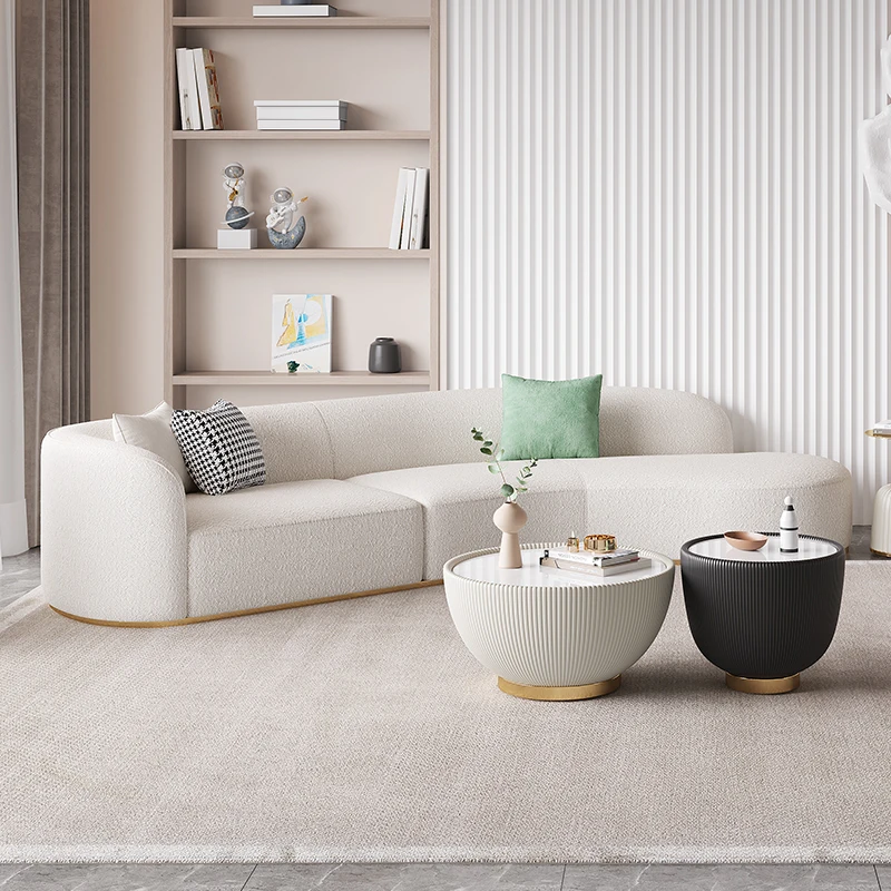

Современный светлый роскошный диван в итальянском стиле особая форма простой дугой для гостиной дизайнерский Высококачественный бархатный диван из ягненка