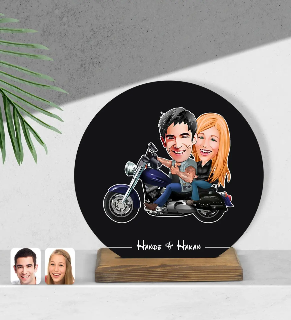 

Personalized round wooden Biblo-1