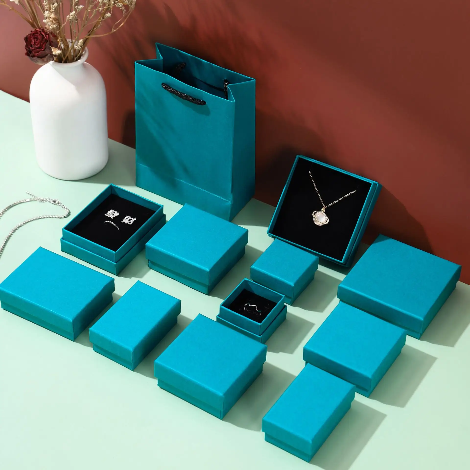 Thick Kraft Paper Jewelry Set Packaging Box Ring Necklace Bracelets Earring Gift Case Container With Sponge Inside 24-Pack Bulk