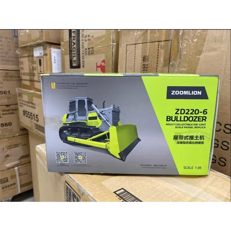 Коллекционная модель автомобиля из сплава