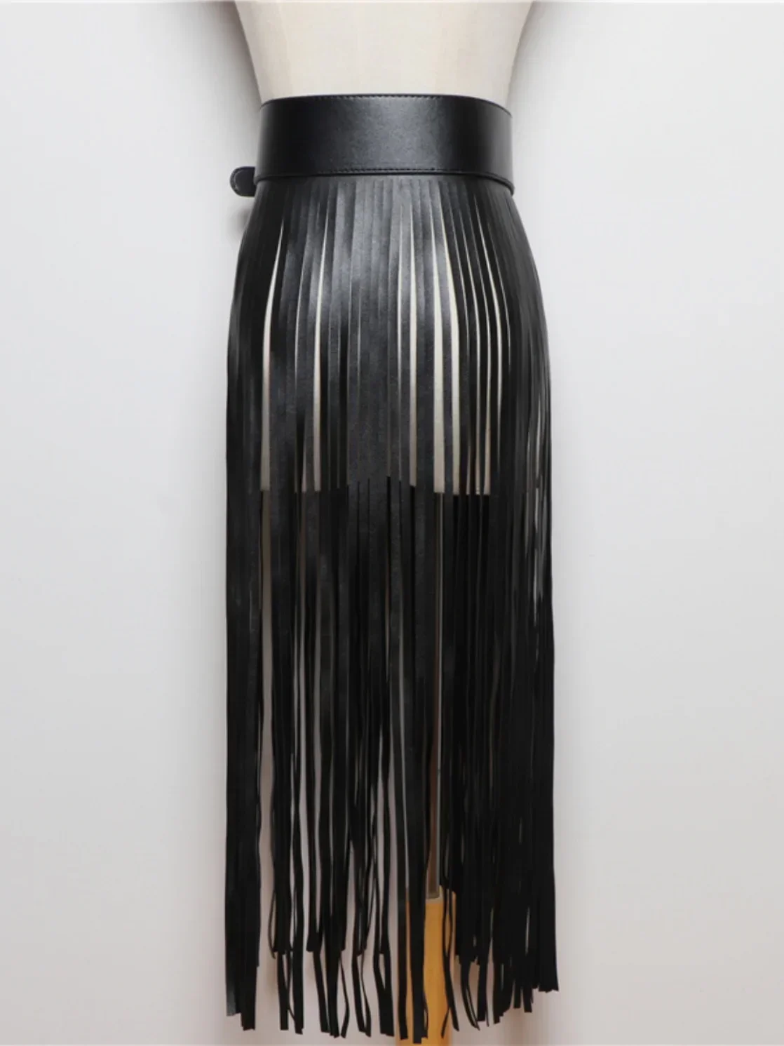 Женская готическая черная длинная юбка с кисточками