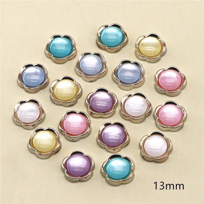 Милые полимерные Imiatation кошачий глаз с золотыми краями и цветами, пуговицы с плоским основанием, DIY ювелирные изделия/заколки для волос, аксессуары, 13 мм, 30 шт.