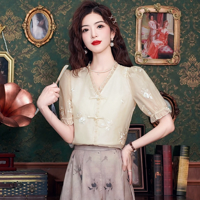 Женская летняя блузка с коротким рукавом и V-образным вырезом