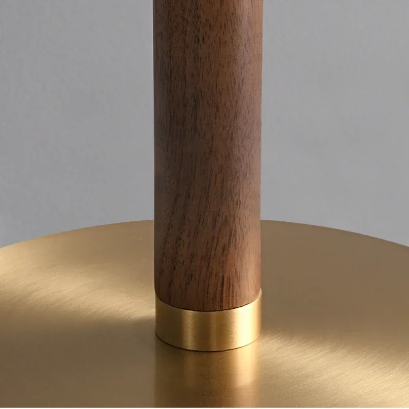 Роскошная золотая художественная винтажная настольная лампа из орехового