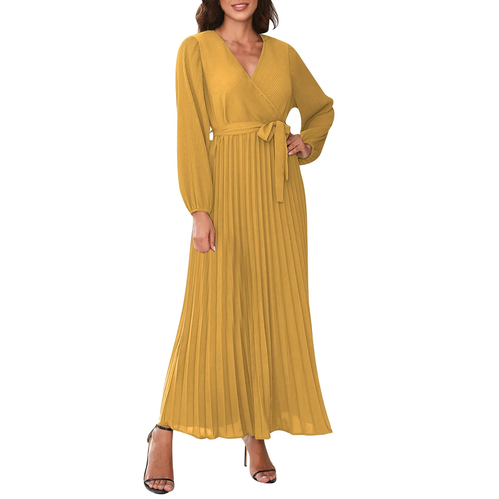 

Женское длинное платье-трапеция с V-образным вырезом