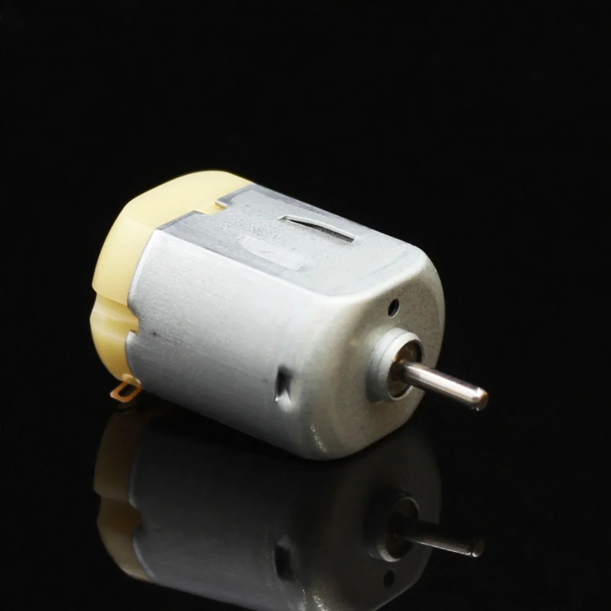 

Двигатель постоянного тока MABUCHI FA-130-2270
