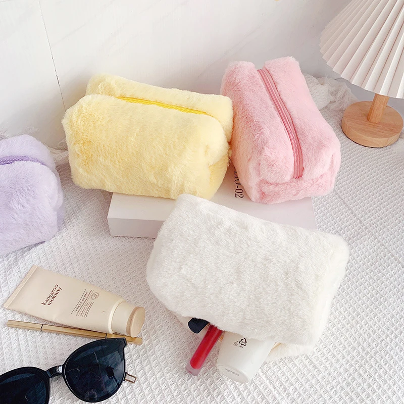 

Fashion Warm Winter Solid Color Fur Makeup Bag Women Soft Travel Cosmetic Bag Organizer Case Lady Make Up Case Necessaries